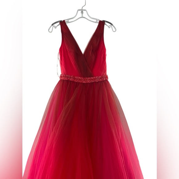 NWT Mac Duggal Beaded Belt Wrap Red Ombre Sleeveless Ballgown 0 - Picture 2 of 10